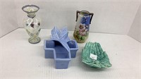 Decorative glass lot. Painted vase 6.5’’ tall and