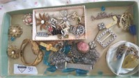 Costume jewelry lot