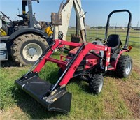 2015 MAHINDRA MAX 24 LOADER