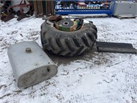 Gleaner Combine tire, tank, misc parts