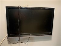 SONY Bravia 50" Flatscreen Television with Wall M