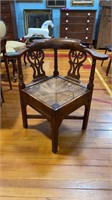 ANTIQUE CHIPPENDALE CORNER CHAIR W/ STRECHER BASE