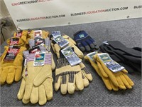 Assorted winter gloves