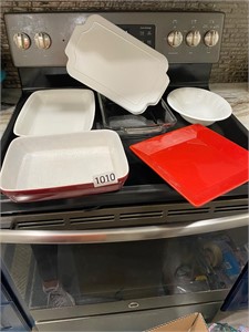Platters and baking pans