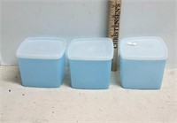 TUPPERWARE CONTAINERS .