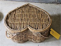 HEART SHAPED BASKET