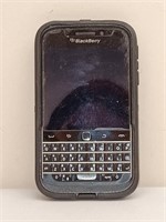 BLACKBERRY PHONE WITH OTTERBOX CASE
