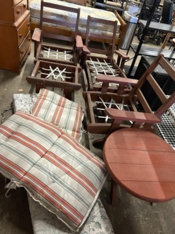 FURNITURE,COLLECTIBLES ONLINE AUCTION