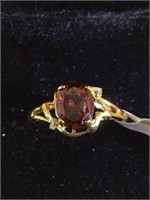 10K GOLD RING W/1CT GARNET,2PTS DIAMONDS, SIZE 7