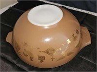 large pyrex bowl