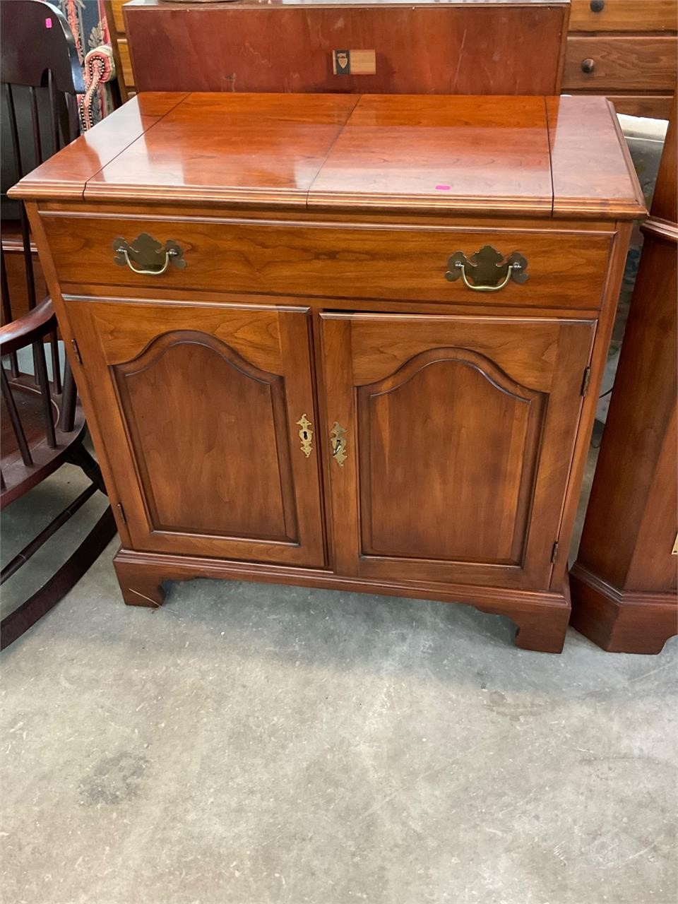 Virginia Galleries Henkel Harris Bar Cabinet