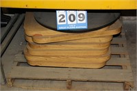 Several Pallets Diner Tabe Tops