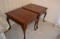 Lot of 2 Pennsylvania House End Tables