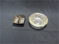 (2) Ash Trays