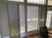 Blinds & Curtains