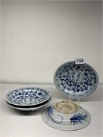 SET OF 4 MATCHING ORIENTAL BOWLS