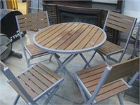 Outdoor patio set 32 inch table