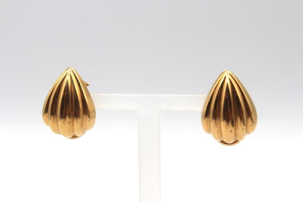 Gold Pierced Earrings Marked UF 14K
