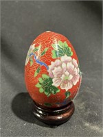 Red cloisonné egg