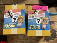 2 lankybox mystery plushie packs