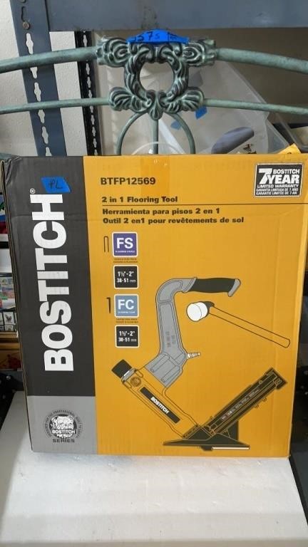 Bostitch 2in1 Flooring Tool (b)