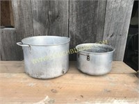 Two Large aluminum pots