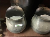 metal pitchers/kettle