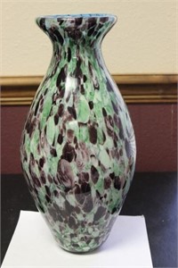 A Large Art Glass Vase