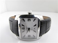 Gentleman's Baume & Mercier Hampton Spirit Watch