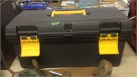RUBBERMAID POLY TOOLBOX & MISC CONTENTS
