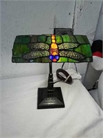 Mosaic dragonfly design desk lamp with metal base
