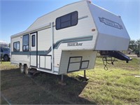 1996 TRAVEL AIRE TW260, 26' FIFTH WHEEL ,