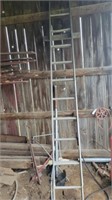 Adjustable ladder