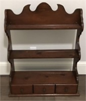 ANTIQUE WOOD PLATE RACK