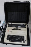 Olympia Reporter Typewriter