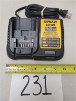 Dewalt 12V / 20V Max Battery Charger