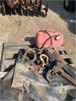 Pallet w/air tank, 3 clevis, hitch & tire tubes