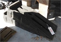 Pair of HD plastic car ramps/lifters