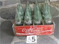 Old Red Wooden Coke Carton with 12-26 fluid oz.Bot
