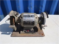 ITC 6" BENCH GRINDER (WORKING)