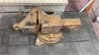 Holland’s Erie PA #24 bench vise