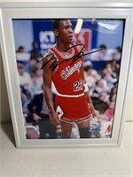 8x10 NBA Chicago Bulls Michael Jordan framed
