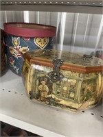 PAIR OF DECOR BOXES