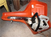 Stihl 015 chainsaw and case