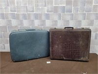 2 Vintage suit cases