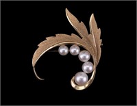 14K Gold Mikimoto Pearl Antique Brooch