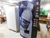 MONTCLAIR BEVERAGE DISPENSER  -  AS IS - UNTESTED