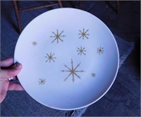 6 Mid-century Star Glow dinner plates & 1