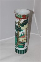 Antique 18th - 19th Cent Famille Verte Beaker Vase