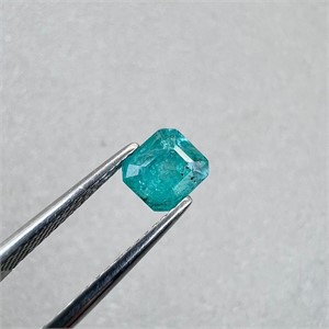 0.95 Beautiful Natural Emerald Gemstone
